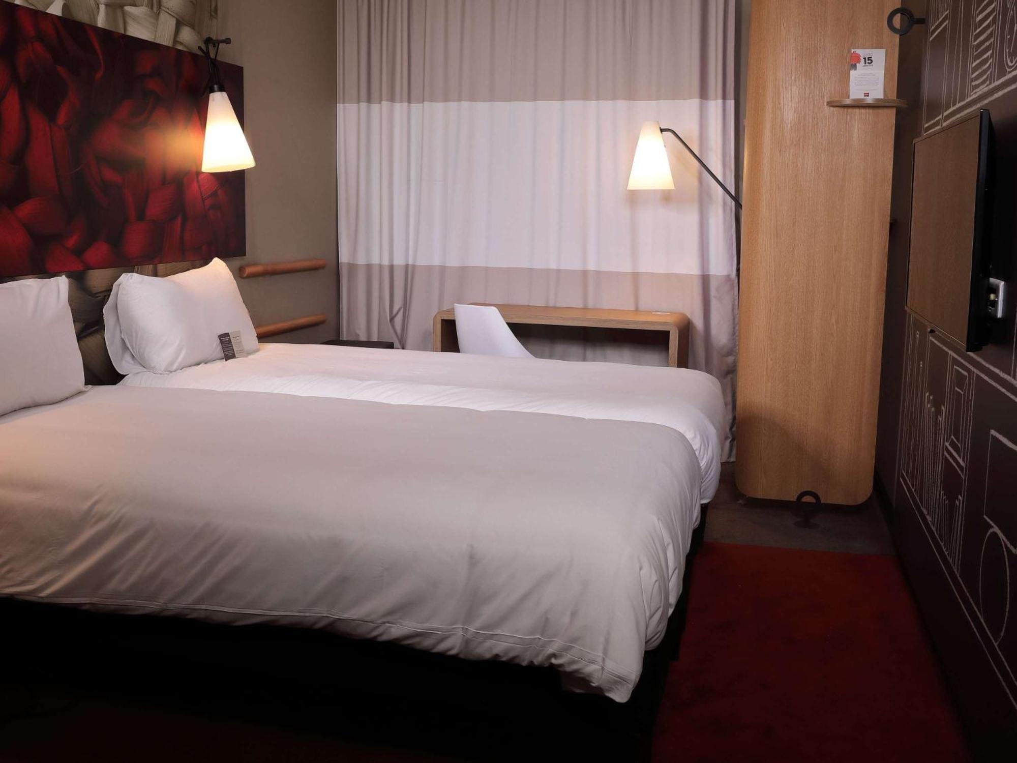 Hotel Ibis Rabat Agdal Exterior foto